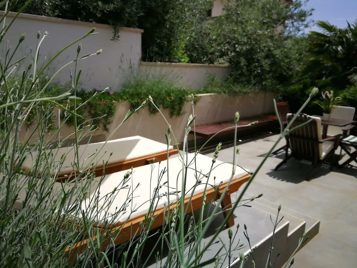 Apartment Maya Near The Beach Premantura